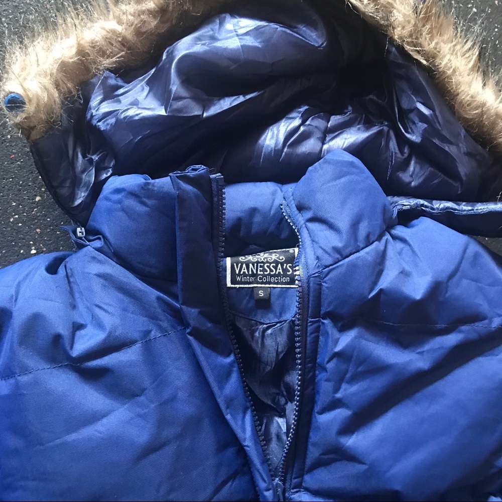 Vanessa’s Winter Collection Jacket - Picture 2 of 3
